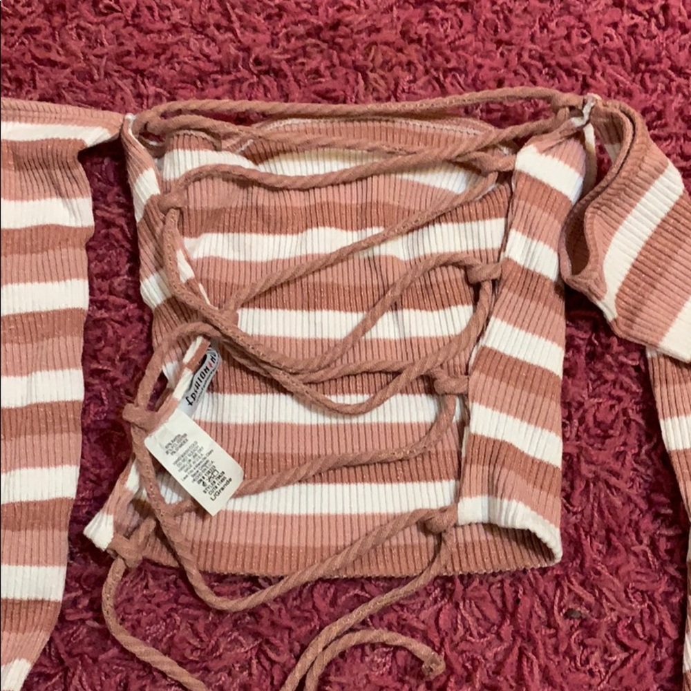 SUPER CUTE AND SEXY LACE BACK TOP